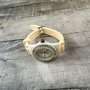 Ice Watch Love Range Bezel Encrusted 037 Needs Repair